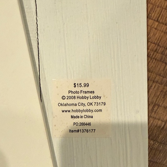 Hobby Lobby Rustic White Picture Frame - Picture 2 of 4